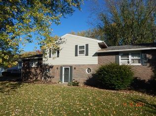 2514 List St NW, Massillon, OH 44646