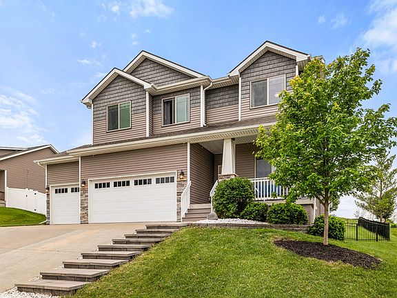 2nd image of 9324 Sugar Creek Cir