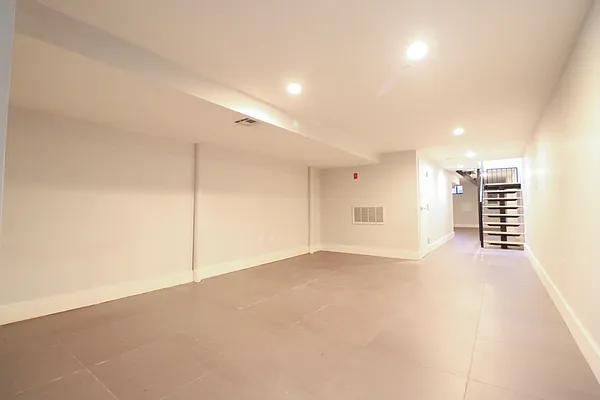 Rented by Lofts and Flats LLC | media 11