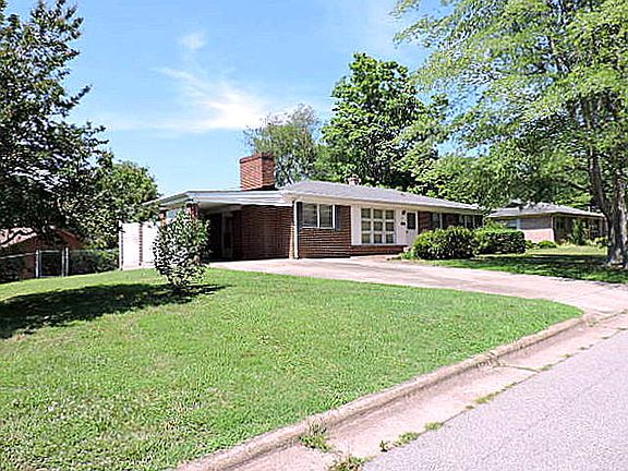 2nd image of 231 Lansbury Dr
