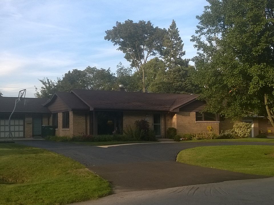 1st image of 2300 Bellevue Pl