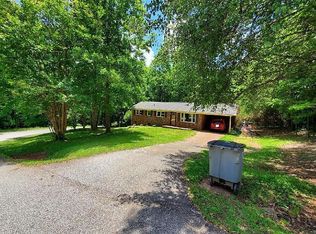 203 Harbor Dr, Greenville, SC 29611