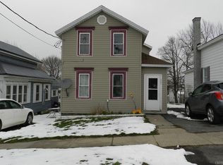 287 W 8th St, Oswego, NY 13126