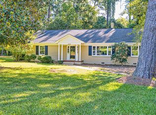 320 Creek Rd W, Greenwood, SC 29646