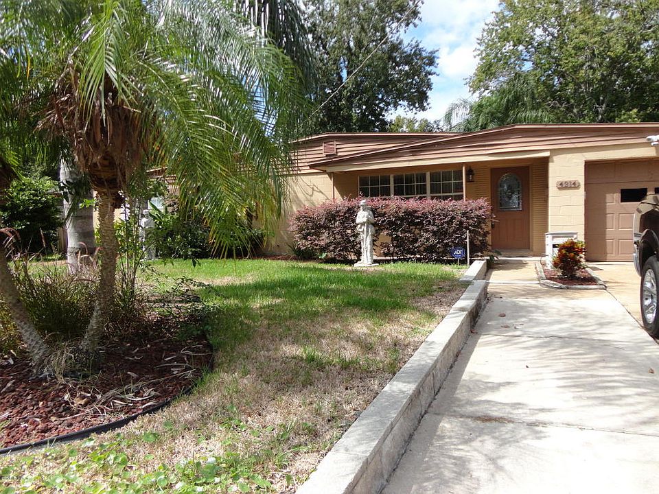2nd image of 4214 W Camellia Cir