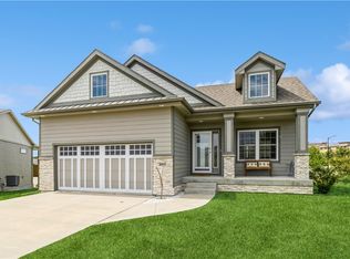 8991 Jamison Dr, West Des Moines, IA 50266