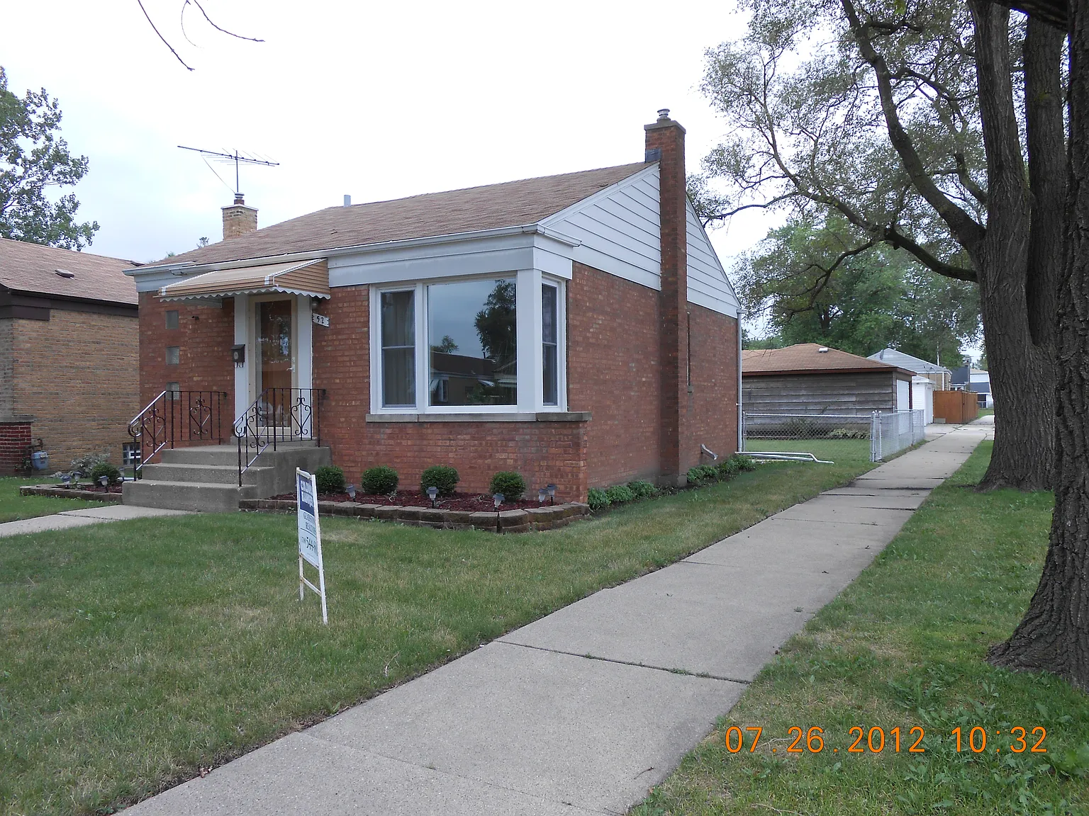 52 Marshall Ave photo 1