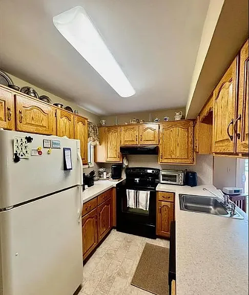 502 Briarwood Dr #A — Photo 3