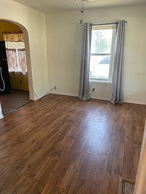 2 bed, 926 sqft, $1,295 — Photo 2