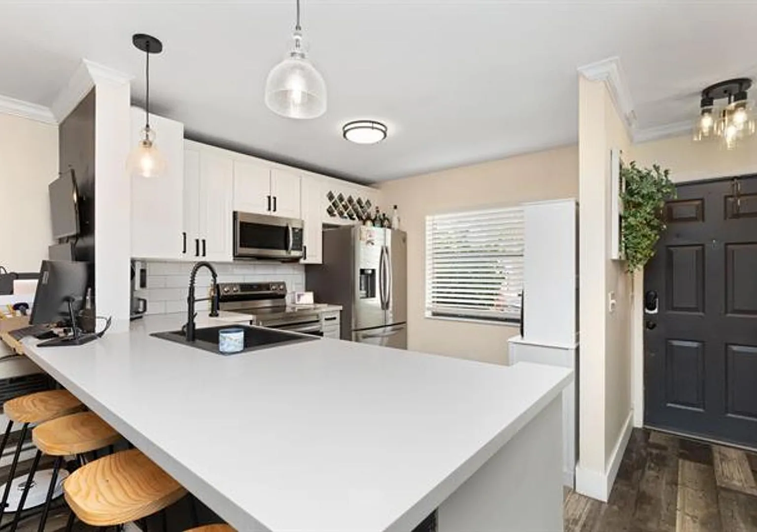 761 NW 106th Ave th 761, Pembroke Pines, FL 33026 — Photo 3