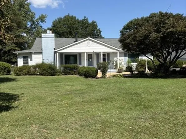 9008 Rugby Rd, Manassas, VA 20111
