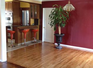 7446 3rd St, Downey, CA 90241