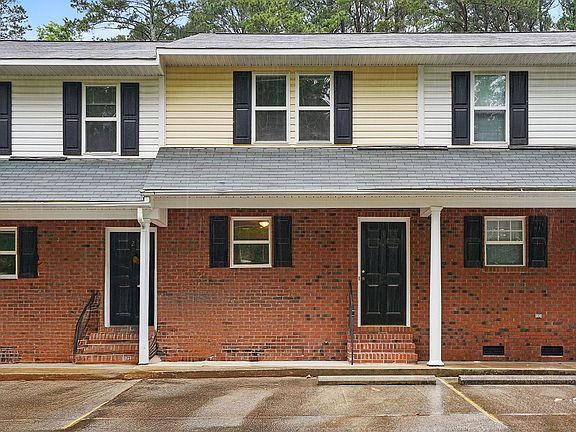 2nd image of 281 Marshbanks St #3