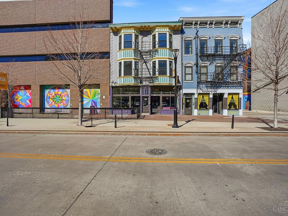 1st image of 32 E Court St #204
