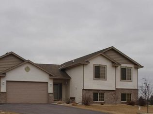 23909 Ute St NW, Saint Francis, MN 55070