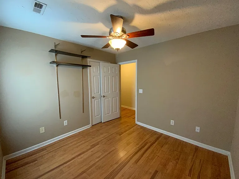 329 Rose Bud Ln — Photo 15