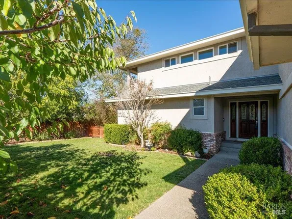 2108 Imola Avenue #A, Napa, CA 94559