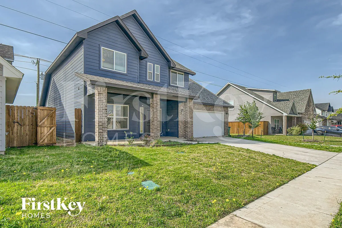 Building Photo - 7360 Parkside Place Dr