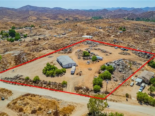 22181 McPherson Rd, Perris, CA 92570