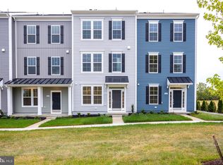 616 Hemsworth Ln, Winchester, VA 22601