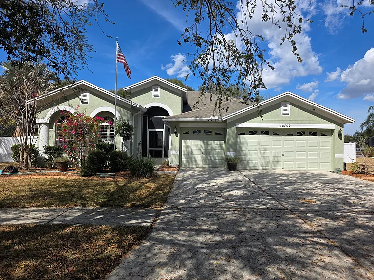 10709 Rockledge View Dr — Photo 3