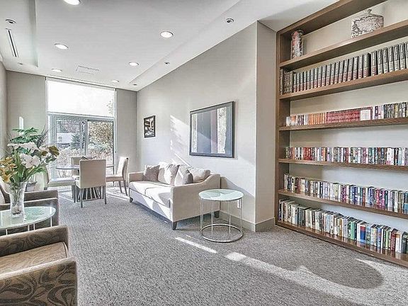 4th image of 88 Grangeway Ave #2003