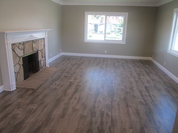 2nd image of 1702 W Louisa Ave