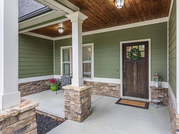 4th image of 8890 Skybrook Dr
