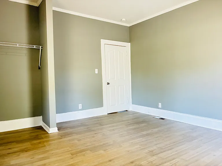 618 Gardner St — Photo 16