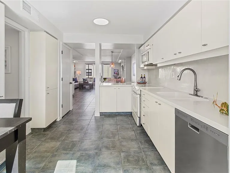 829 Bayport Way #829 — Photo 11