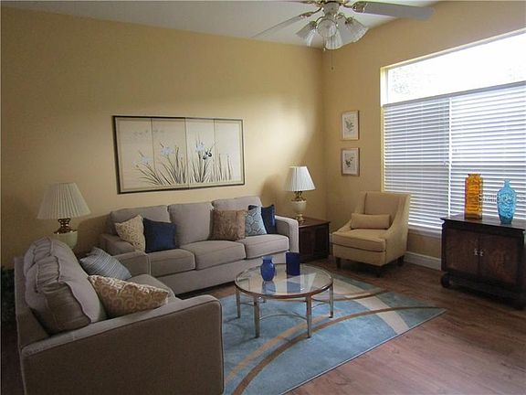 2nd image of 8004 Saint James Way