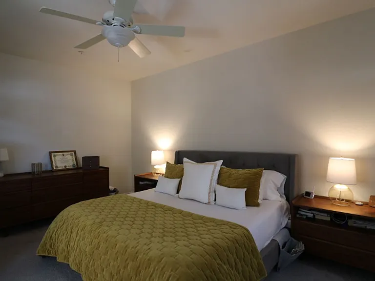 308 Garden View Sq — Photo 17