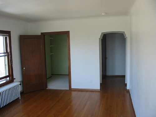 Liv room to bedroom