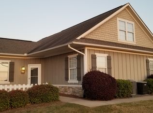 112 Sasanqua Dr, Warner Robins, GA 31088