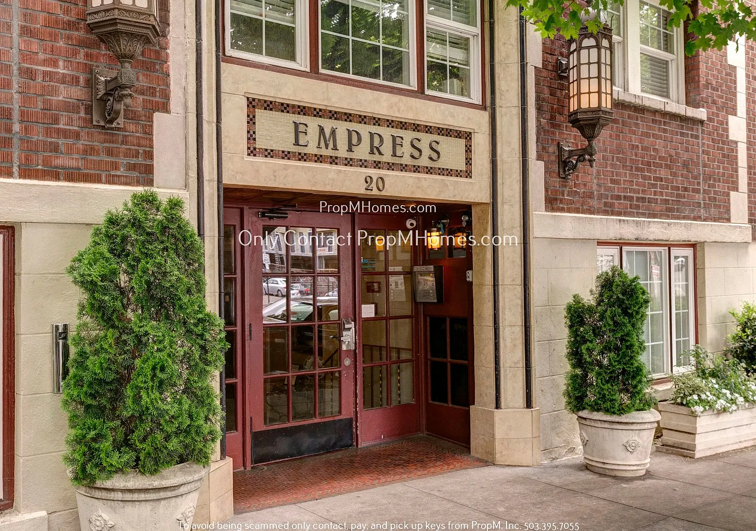 Timeless Condo at the Empress - Modern Updates! — Photo 1
