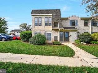 80 Valleybrook Dr, Lancaster, PA 17601