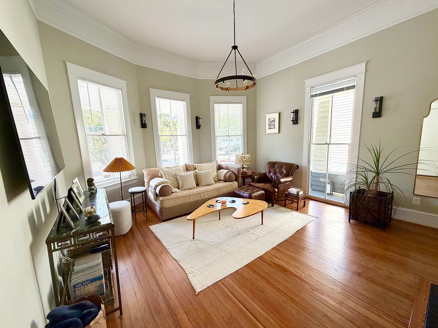 1 bed, 785 sqft, $1,770 — Photo 3
