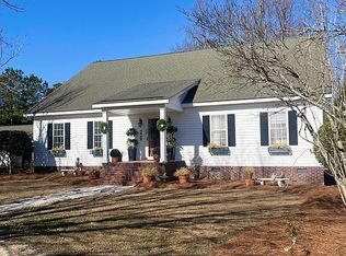 118 Fipps Ln, Tabor City, NC 28463