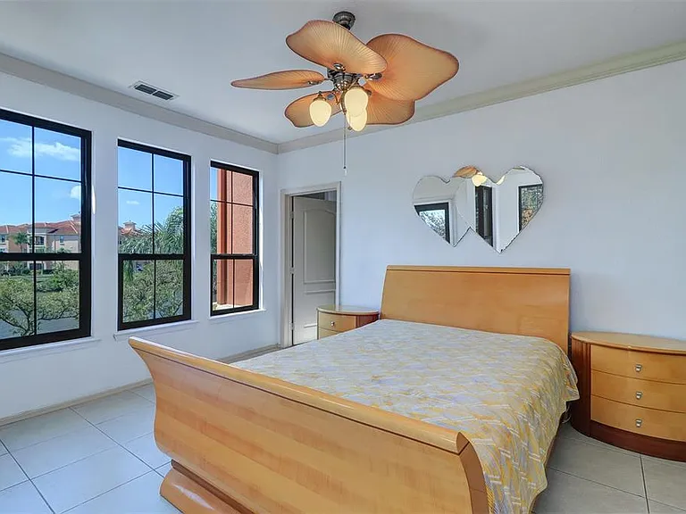 2757 Via Cipriani #1114A — Photo 26