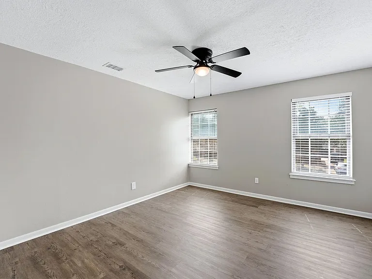 20222 Prince Creek Dr — Photo 36