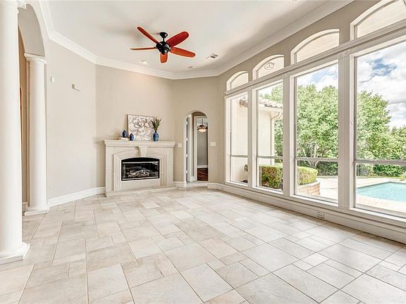 4th image of 2007 Karnes Dr