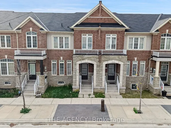 152 Remembrance Rd, Brampton, ON L7A 4X1