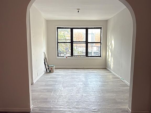 4th image of 4119 13th Ave #2