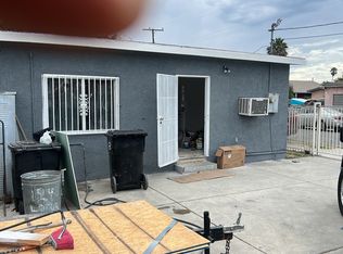 2505 E 129th St, Compton, CA 90222