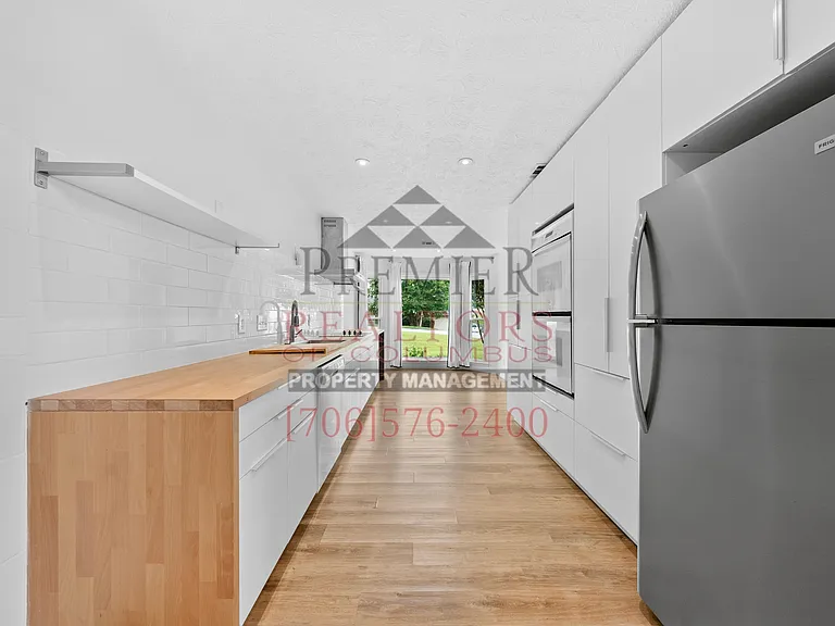 2250 Rock Springs Ct — Photo 17