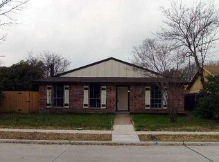 5912 Redwood Ln, Rowlett, TX 75089