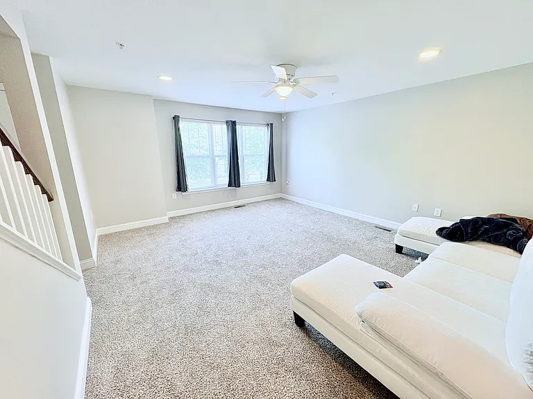 203 Kelly Rd #904 — Photo 20