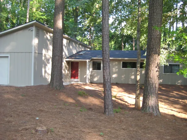 2320 Salem Dr NE, Marietta, GA 30062