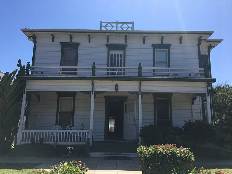 1419 De La Vina St #14 — Photo 7