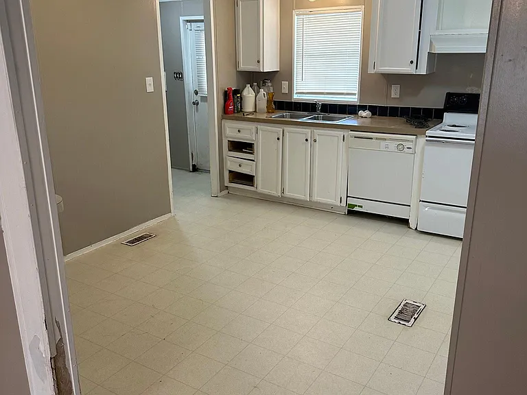 23010 Post Oak Park — Photo 6